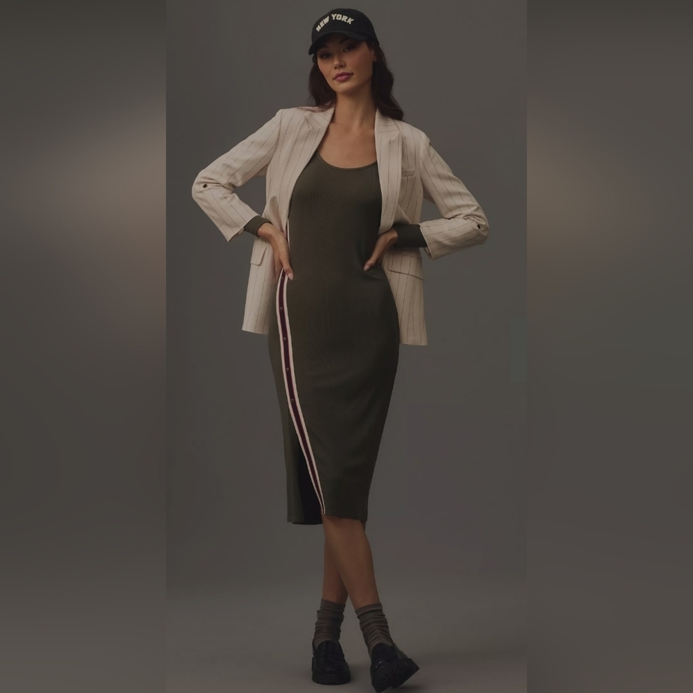 Bordeaux Anthropologie Long-Sleeve Sporty Trim Midi Dress Size Medium